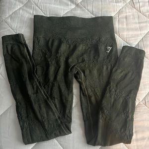 Gymshark adapt camo seamless leggings olive size small